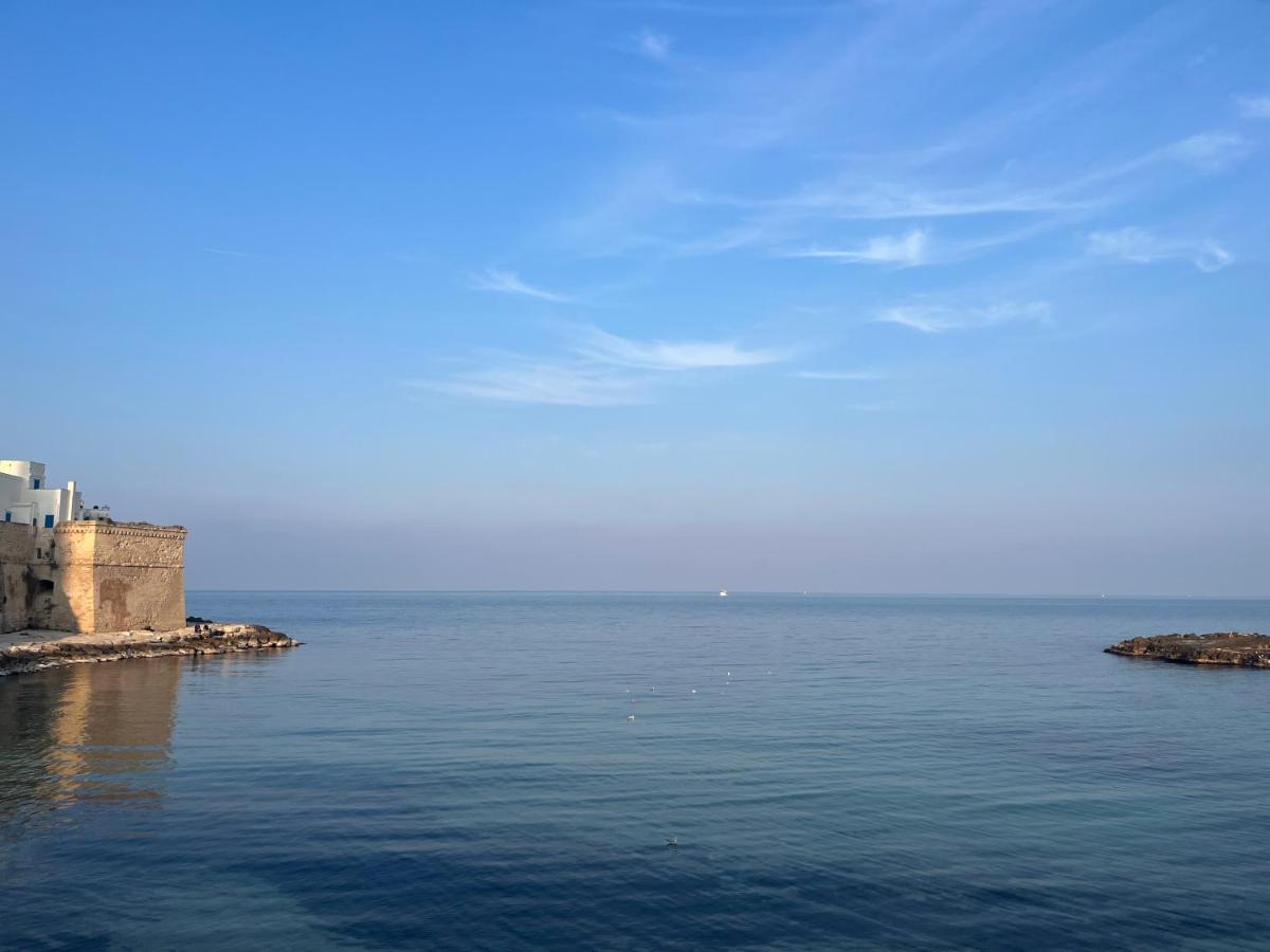 Donna Nina - Via San Martino 62 Apartment Monopoli Ngoại thất bức ảnh